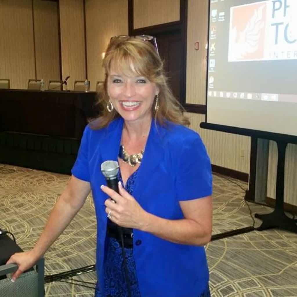 Speaker Susan Young presenting to Phoenix Tower International in Boca Raton, FL